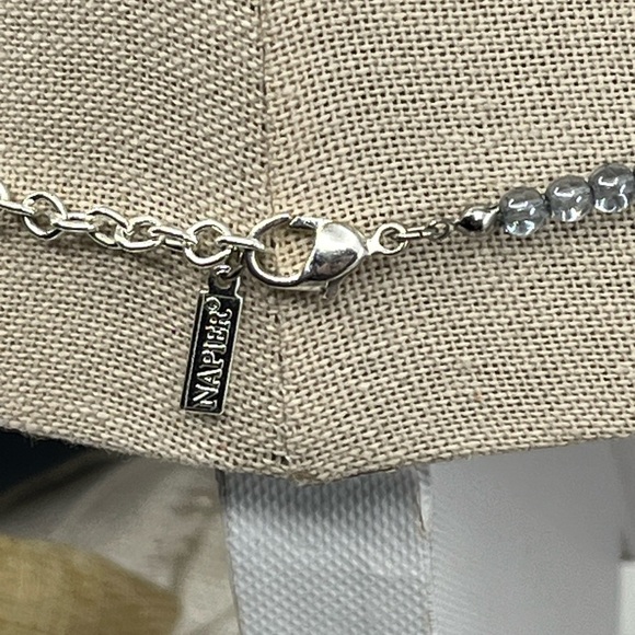 ✨ Vintage Napier Azure Dreams 16-18" Station Necklace - Picture 6 of 17